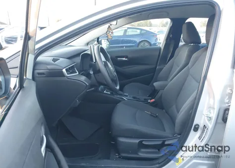 2021 Toyota Corolla Le z USA, uszkodzony, nr VIN 5YFEPMAE1MP211528